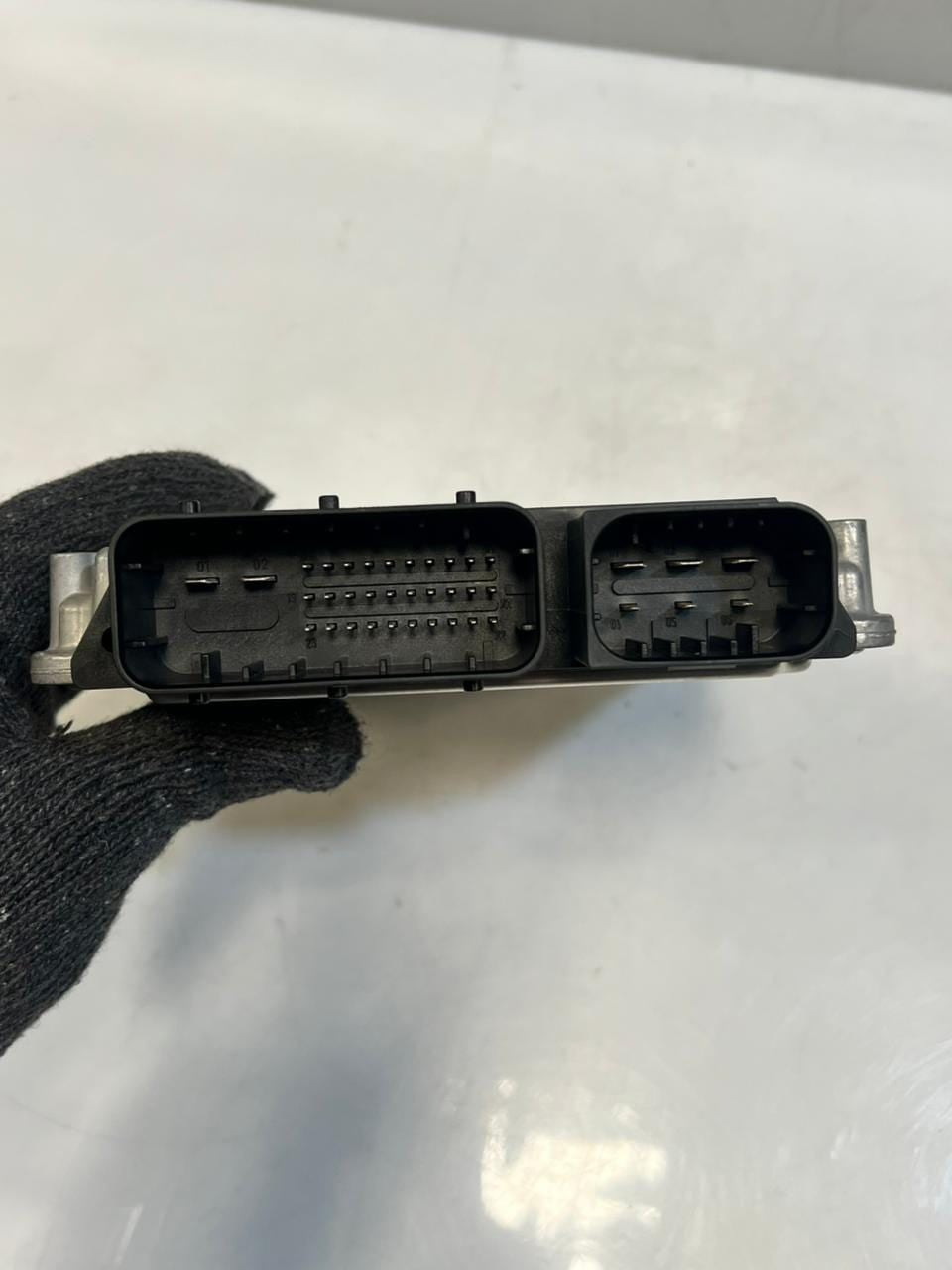 2006 BMW 5' E60 N62N 540i Active Steering Control Module 1277022059 OEM