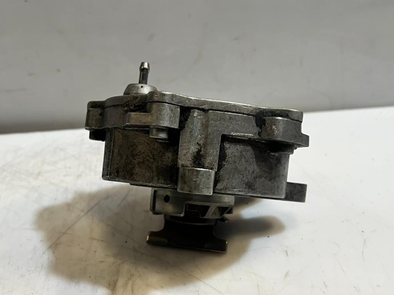 2006-2008 BMW 750Li 6 Series E63 E64 E60 E53 E65 Brake Vacuum Pump 7545384 OEM