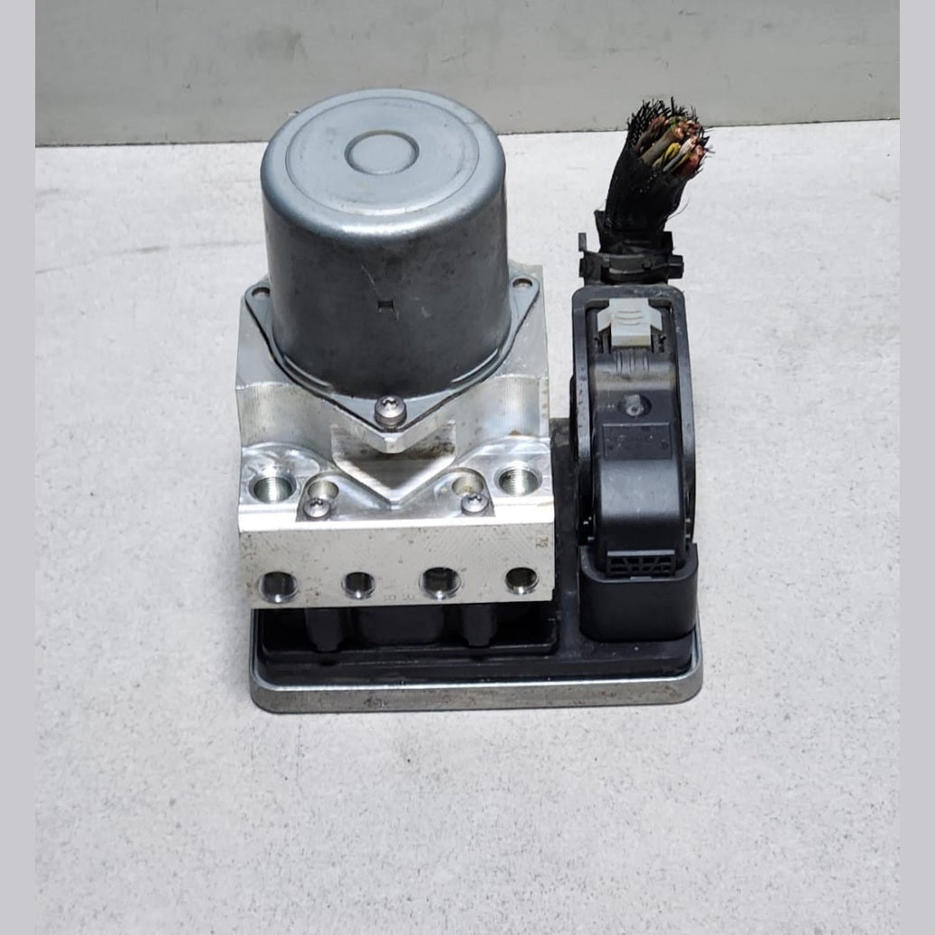 2017-2024 BMW X3 Abs Pump Control Unit 6892278 X3 G01 and X4 G02 FAS L