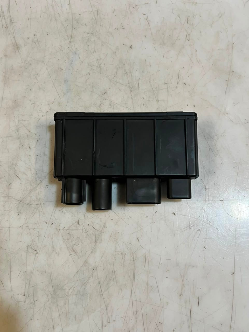 2015 BMW 1 2 Series F20/F21 F22 F23 228i Power Management Control Unit 8647255