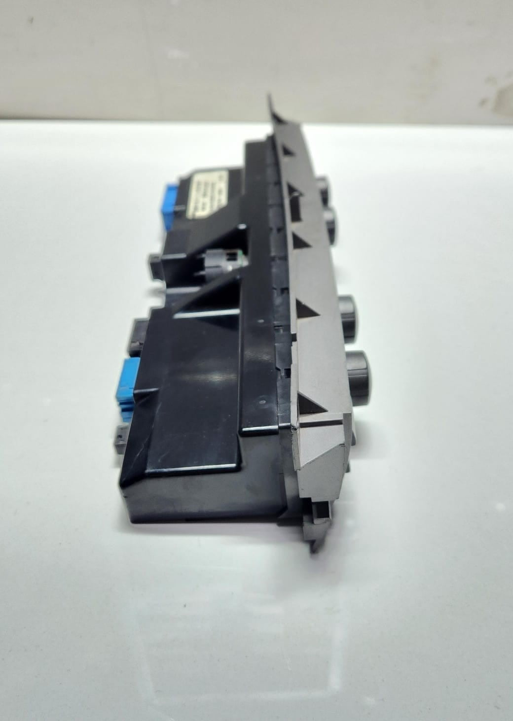 2001-2009 BMW 7 Series Automatic Air Conditioning Control Panel 6942985 E65 E66 