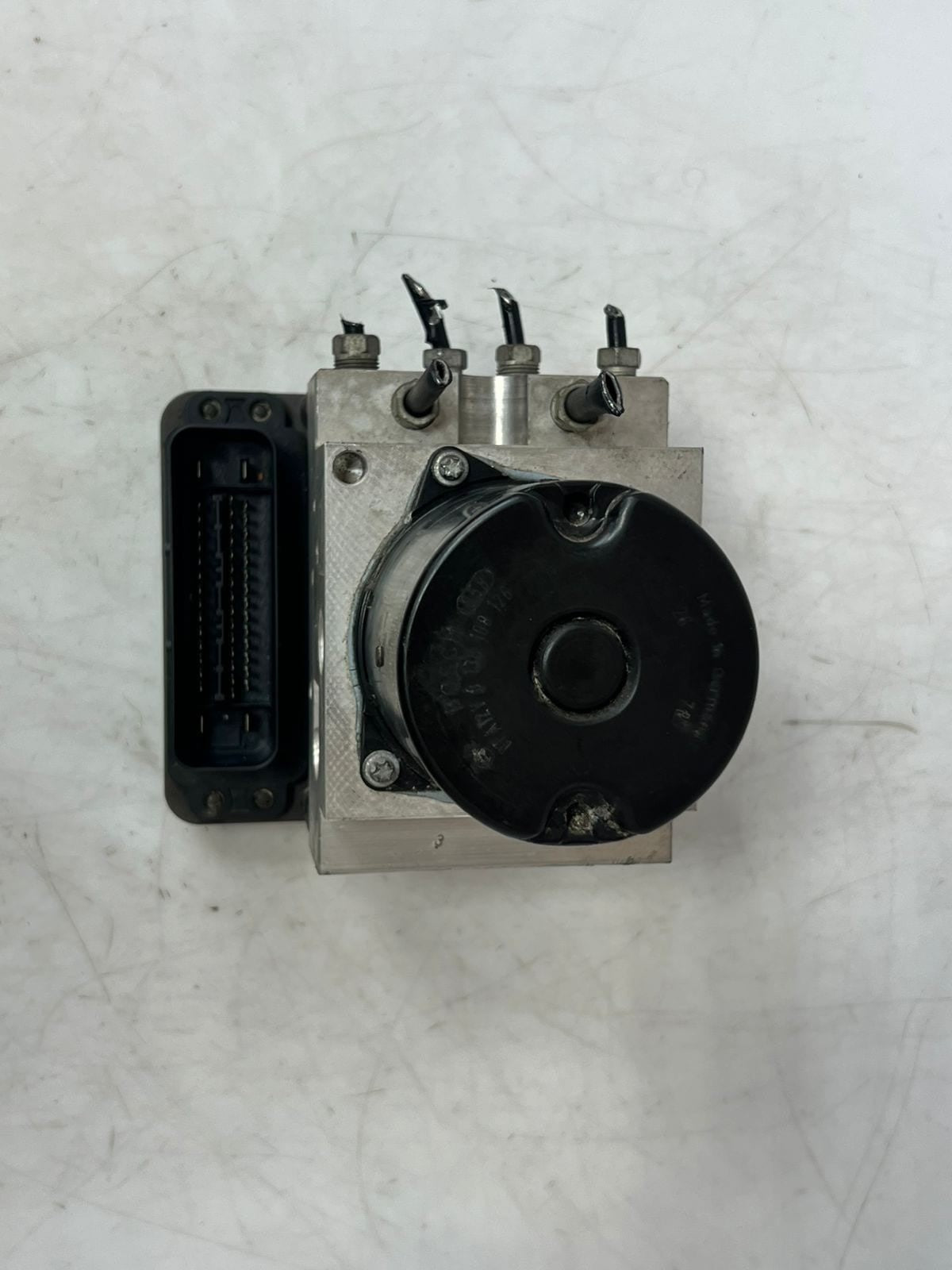 2008-2010 BMW E6X 535i 5 Series E60 520d Abs Pump Control Module 6783360 OEM