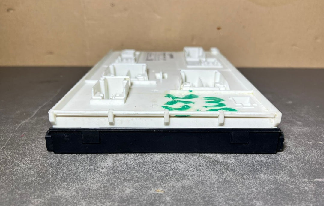 Mercedes-Benz W246 CLA B-Class Front SAM Control Module Unit A246 9009413 OEM