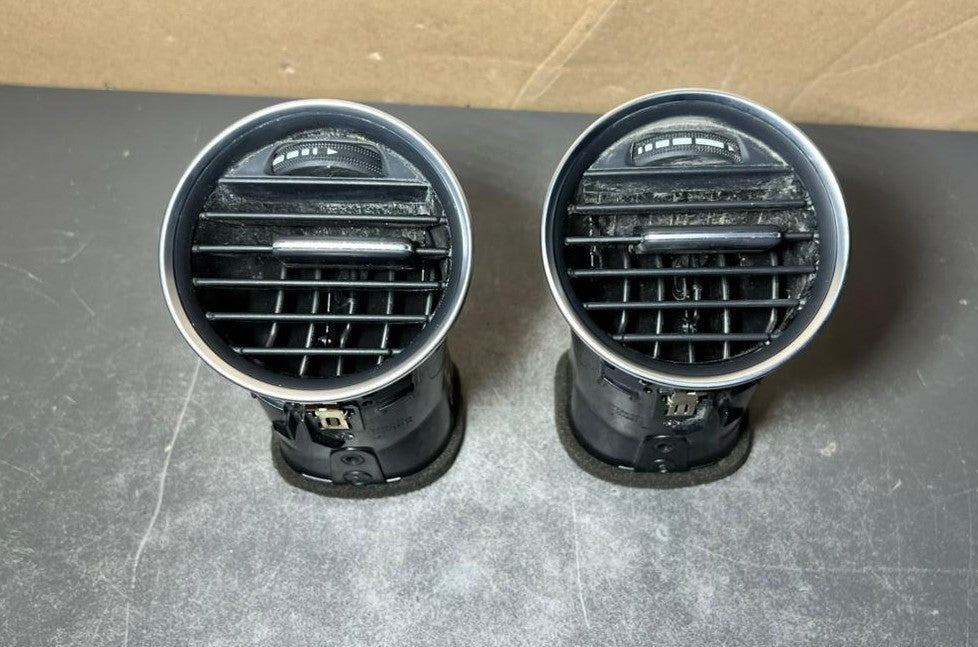 12-14 Mercedes W204 C300 C250 Front Dashboard Left \ Right Heater A/C Air Vent