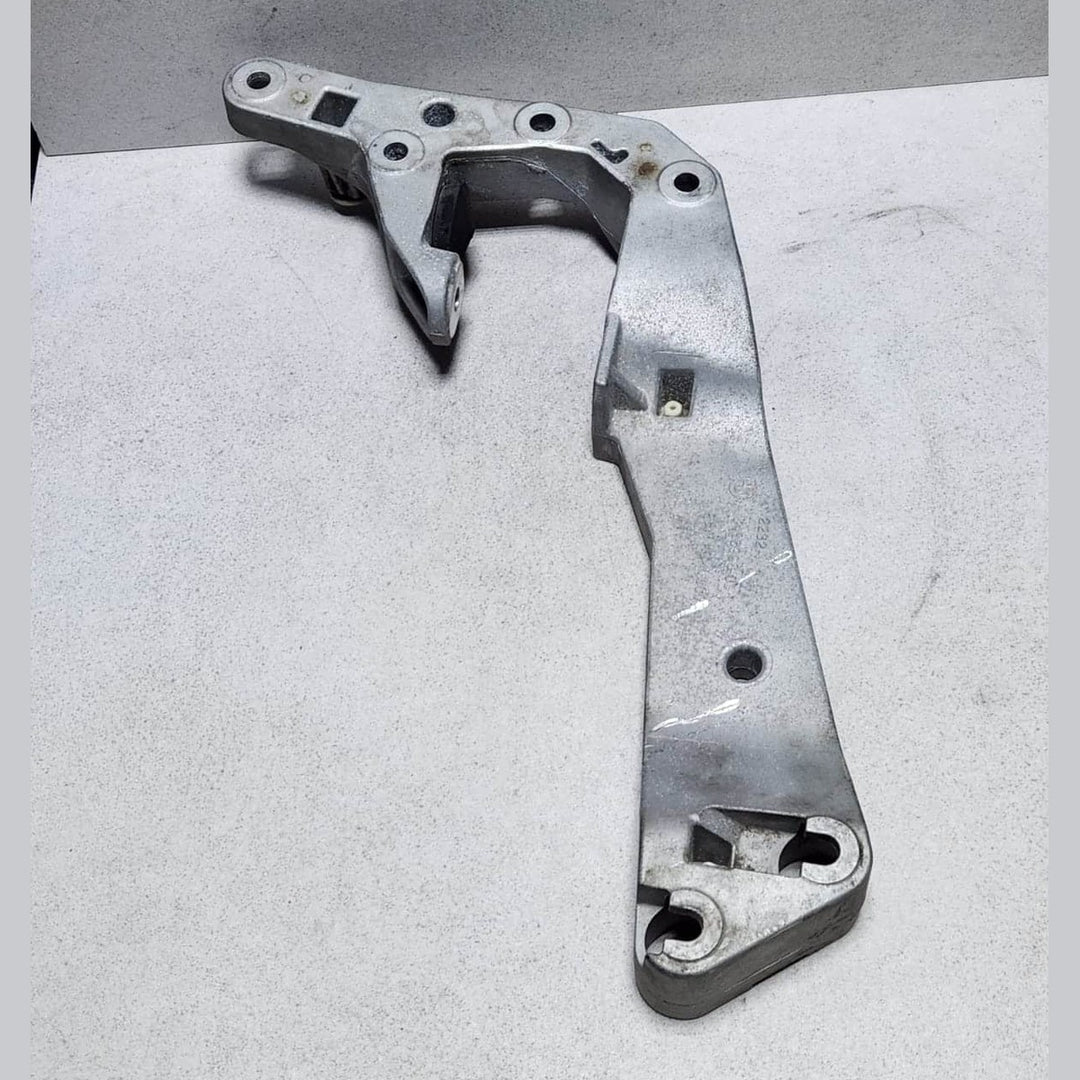 2019-2020 BMW X3 Transmission Cross Member 8486998 X3 M F97 X4 M F98 X5 G05