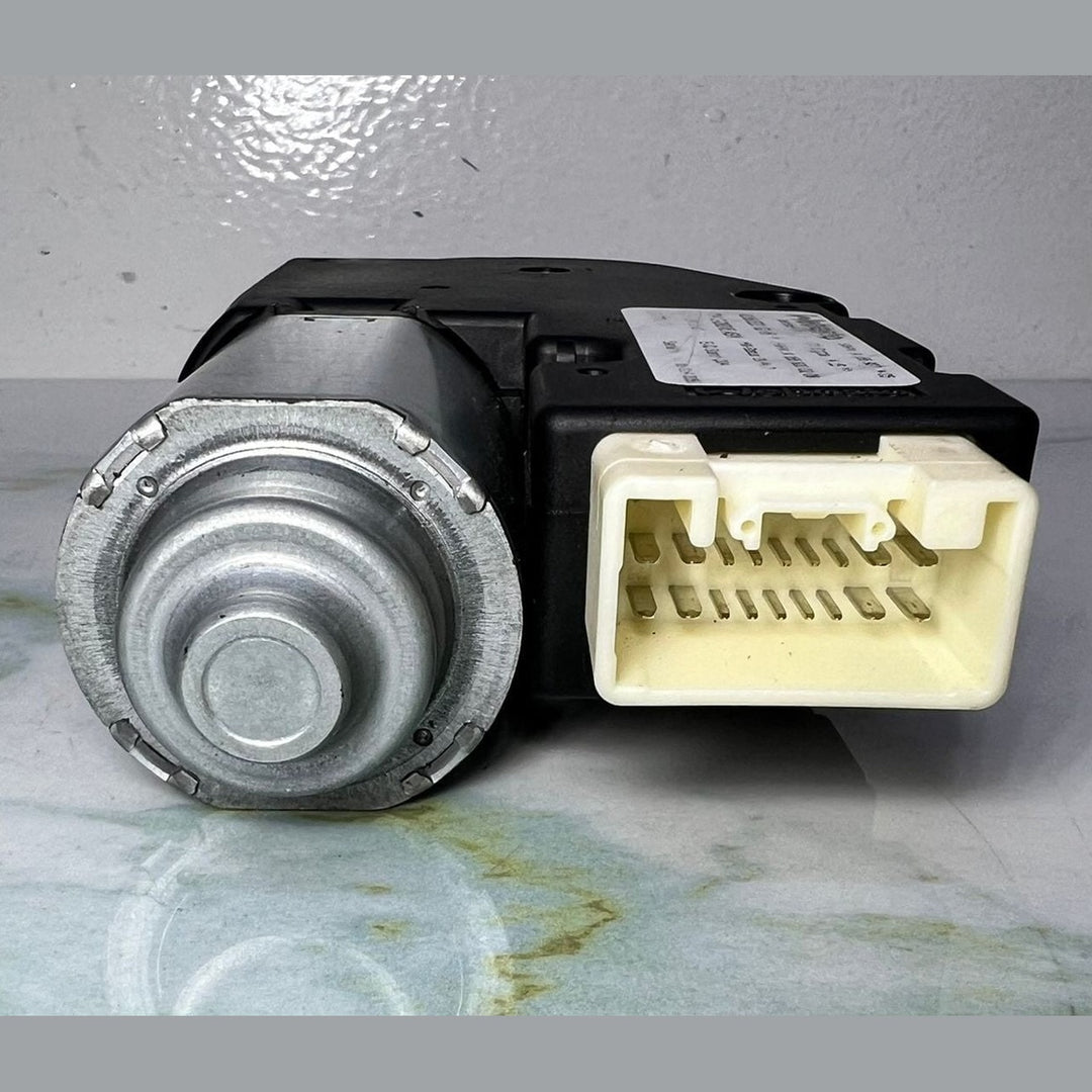 2017-2019 Mercedes-Benz GLS550 Sunroof Motor A1668200208 GLE Class W166 and GLS 