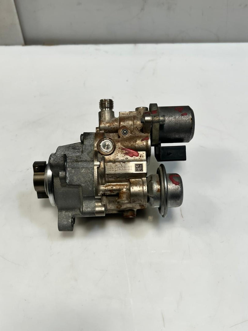 BMW N54 N55 E90 E92 E60 E71 Z4 X3 X5 X6 135i High Pressure Fuel Pump 7613933 OEM