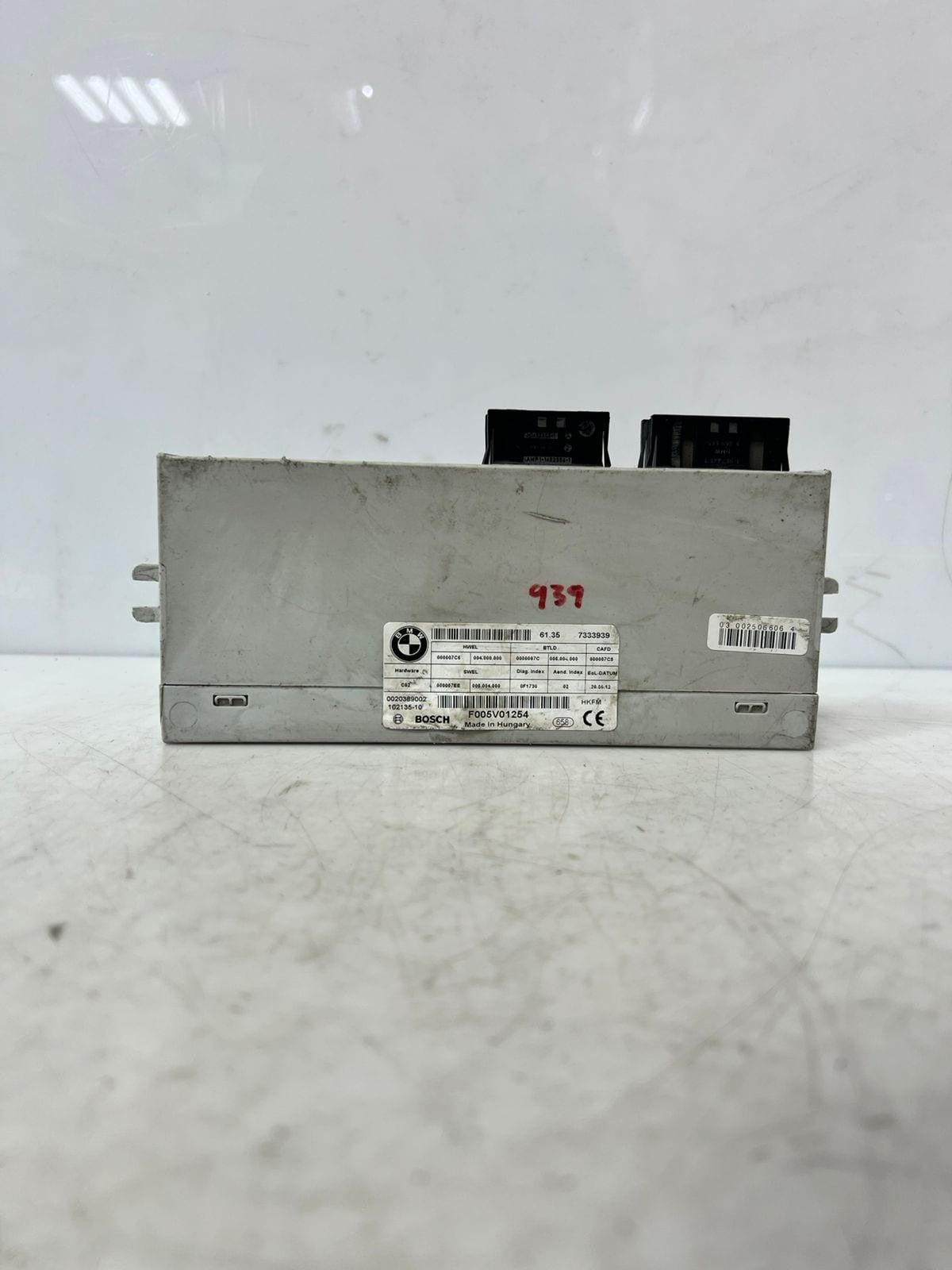 BMW  F11 5 Series Touring Tailgate Control Unit 7333939 oem