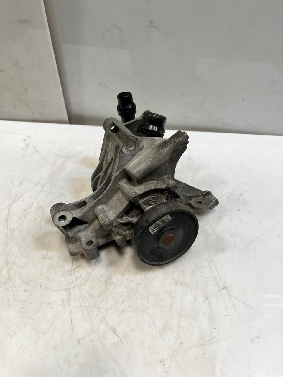 2011-2016 BMW 528i F10 F11 MINI R56 LCI Cooper SD N47 N57 Water Pump 7823008