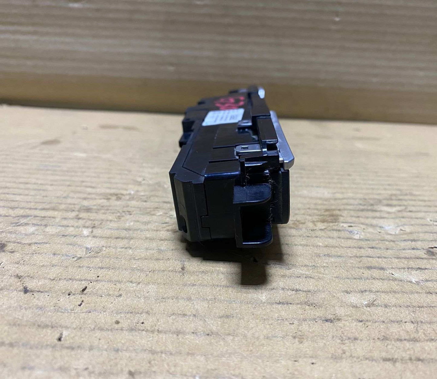 BMW Center Console Switch Operating Unit 6843922 RHD 5 Series G30 G31 and X3 G01