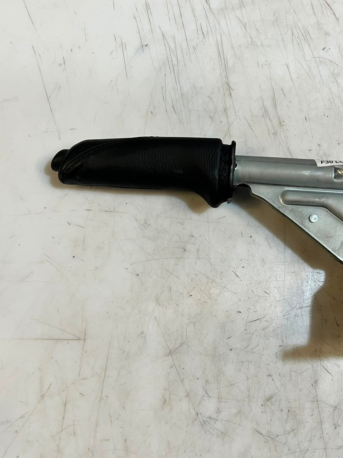 2011-2015 BMW 3 Series F30 F31 F80 F35 F83 F33 Handbrake Lever Assembly 6799102