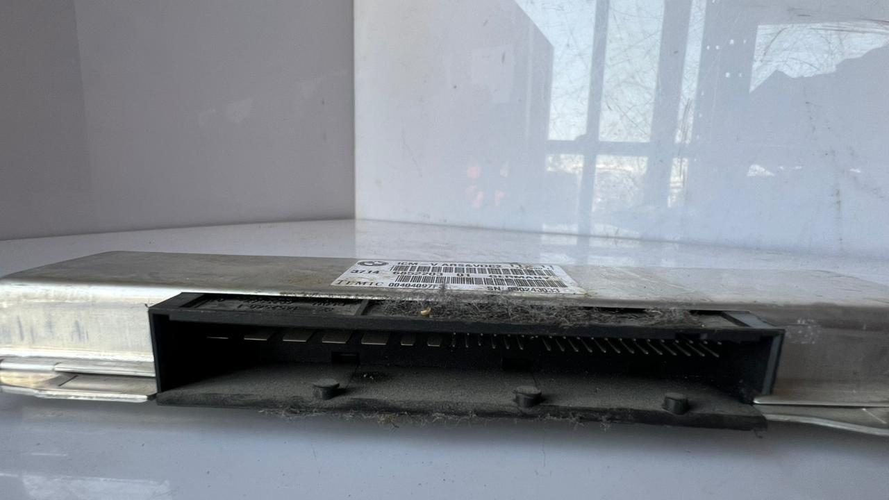 2009-16 BMW 535i Suspension Control Module 6852203 F10 F11 5 Series, F01 F02 7 S
