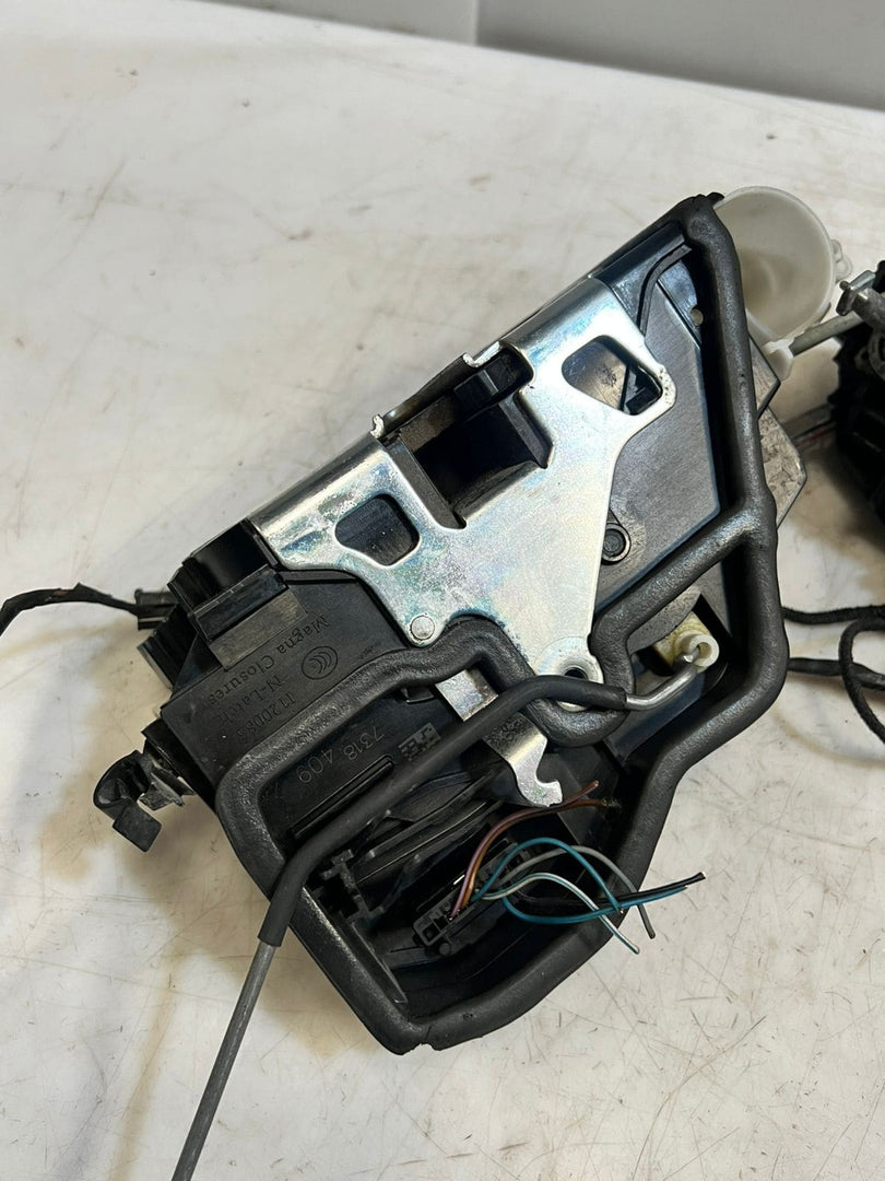BMW X6 E71 Front Left SIDE Door Lock Actuator 7318409 OEM