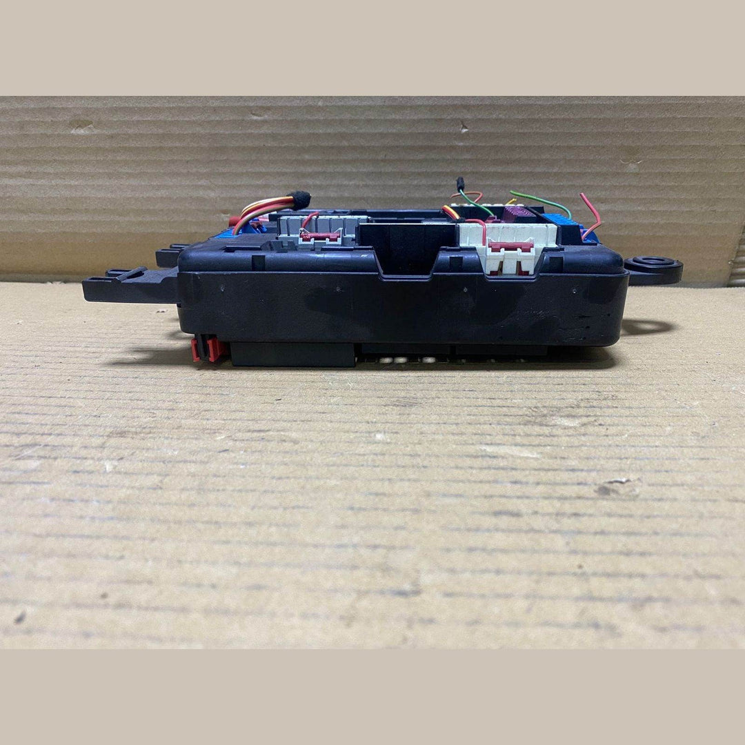 BMW Rear Fuse Box Power Distribution Unit 9337881  1 3 4 Series F20 F21 F22 F30 