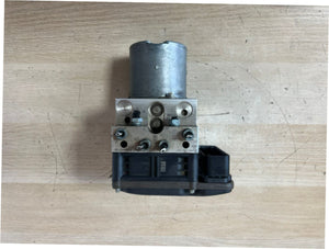BMW 5 F10 F11 DSC 2.0D Abs Pump Control Module  Hydraulic Block Bosch 6851374