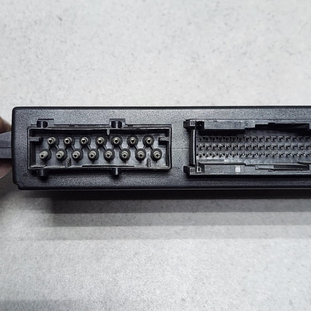 2000-2003 BMW X5 Lighting Control Module 8386208 E38 E39 528 530 540 and E53 X5