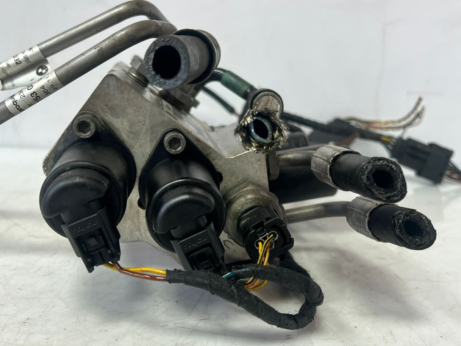 2002-2005 BMW 7' 745i 760Li Dynamic Drive Hydraulic Pump 6758704 OEM