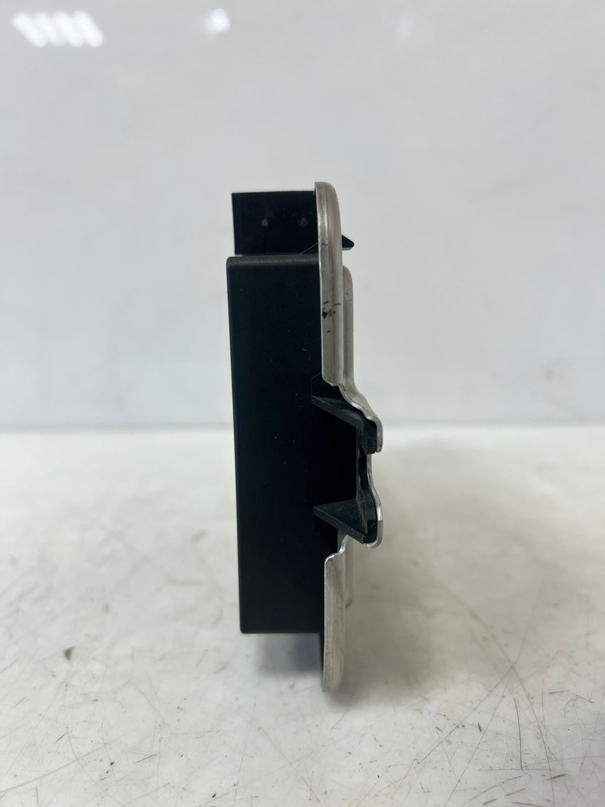 2010-2018 BMW X3 F25 X4 F26 FRM3 Footwell Light Control Module 9383699 OEM