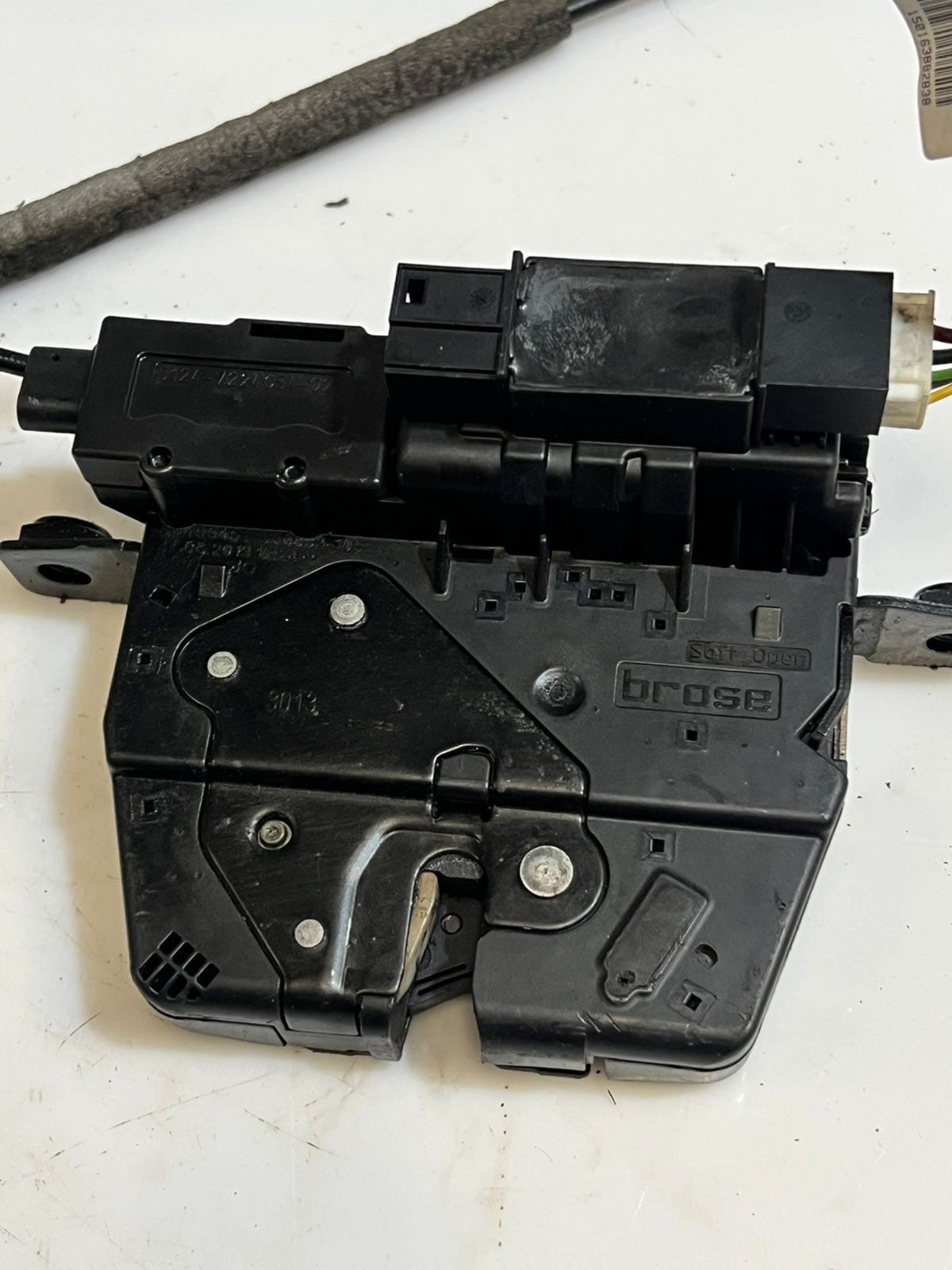 2010-2015 BMW 740i F01 F02 F04 TAILGATE Trunk Lid Latch Lock Actuator 7269543