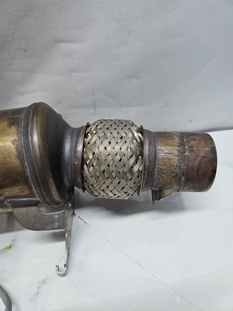 BMW7 Series and M760i 6.6L Catalytic Converter 8654970