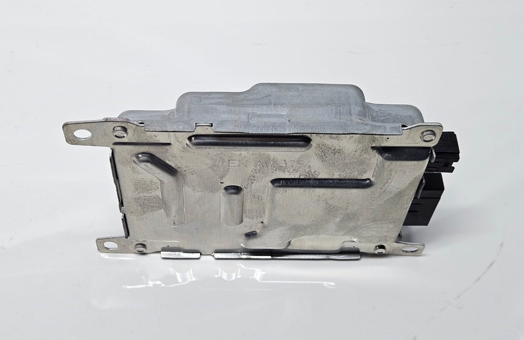 8779580-BMW G11 G12 G30 Battery Charging Module OEM