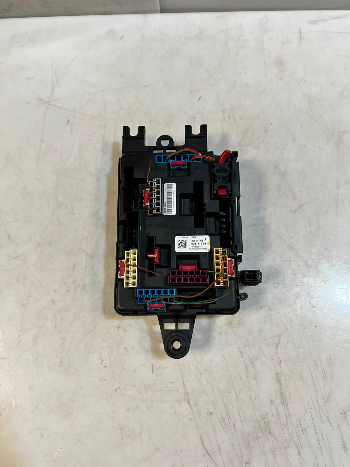 2012-2016 BMW 3 Series F30, F31, F32, and F35 328i Fuse MODULE Box 9261112 OEM