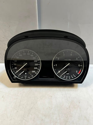 2010-2012 BMW X1 E84 INSTRUMENT CLUSTER Speedometer 9242340 OEM