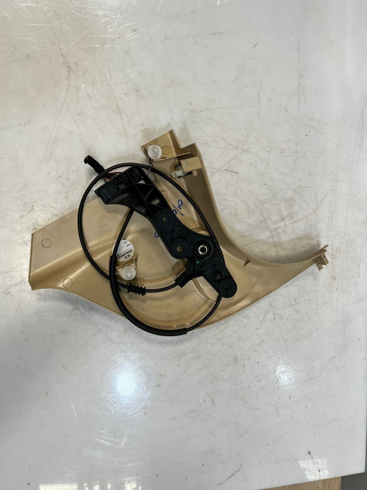 2013-2016 BMW F30 F31 F32 F33 F34 F35 F36 328i LOWER Kick Panel Trim 7221903 OEM