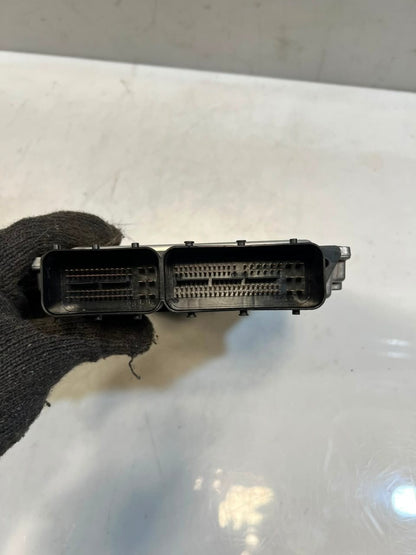 2010-2015 BMW X1 3SERIES E90 E87 E84 E81 Engine Control Unit ECU 7620350 OEM