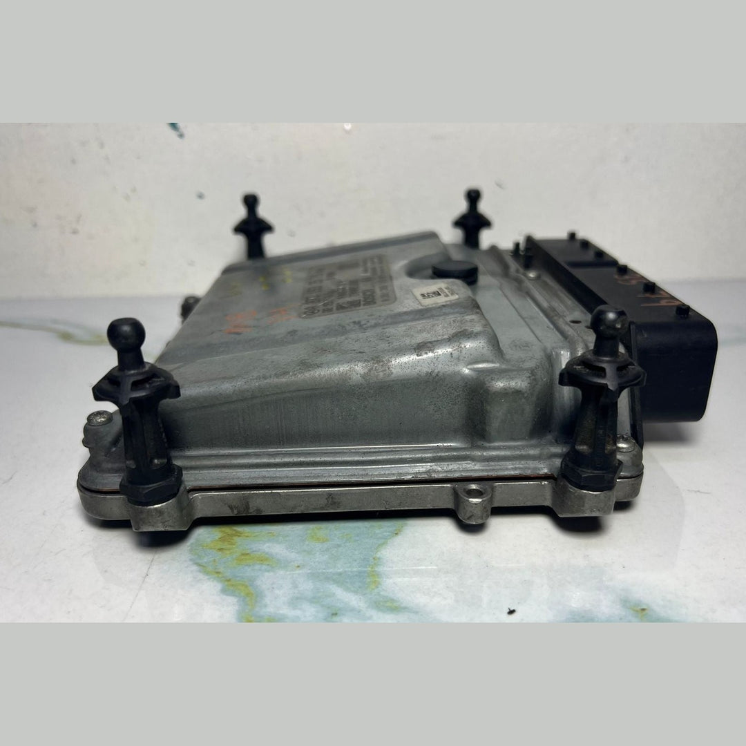 2007-2011 Mercedes S550 Engine Control Module A2731533579 W221 S550 CL550 M273