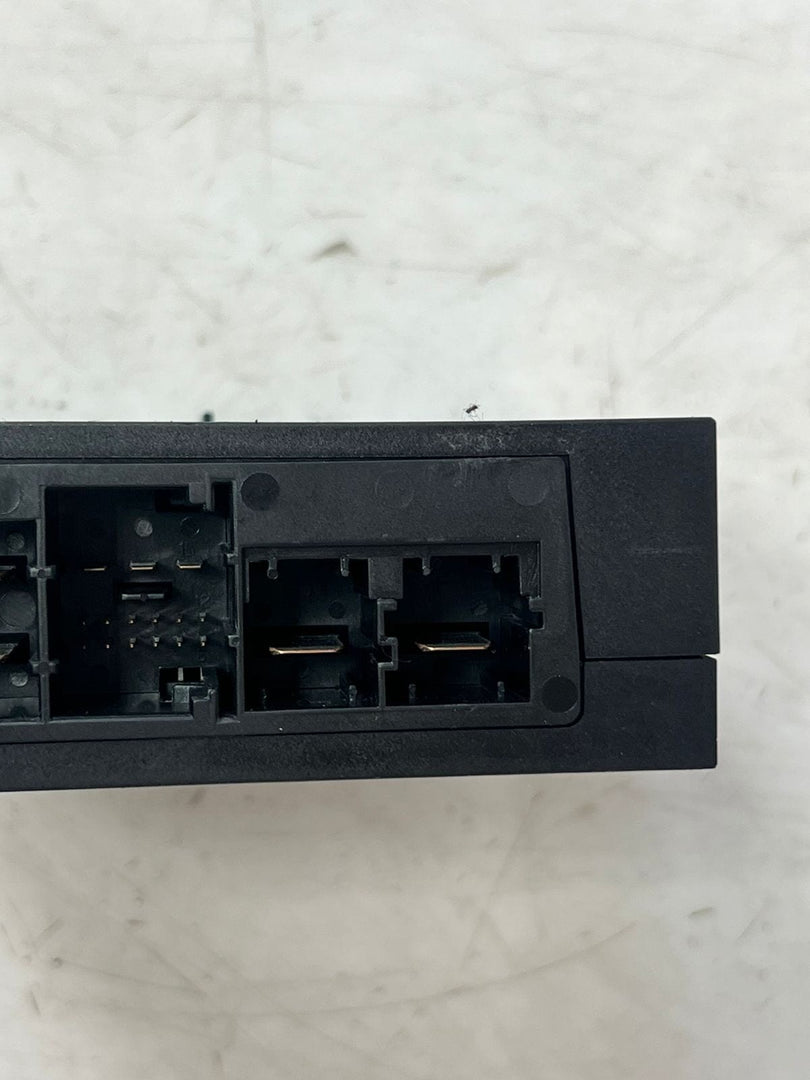 2004-2005 BMW 745i 750I Integrated Supply Module 7510638 OEM