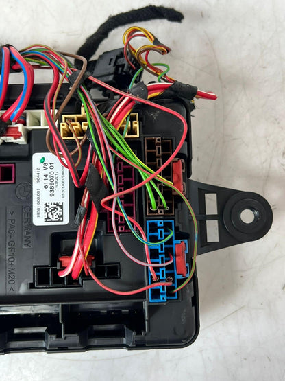 2016-2020 BMW M2 F80 F82 F83 F87 F30 F32 4' M3 M4 Rear Fuse Box 9389070 OEM
