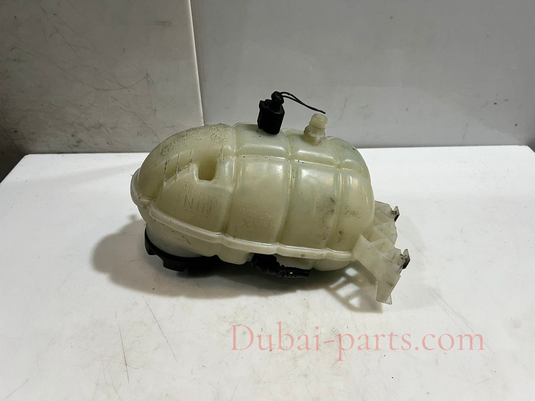 BMW 1 2 3 4 SERIES F20 F21 F30 F32 F36 RADIATOR Coolant Expansion Tank 7609468