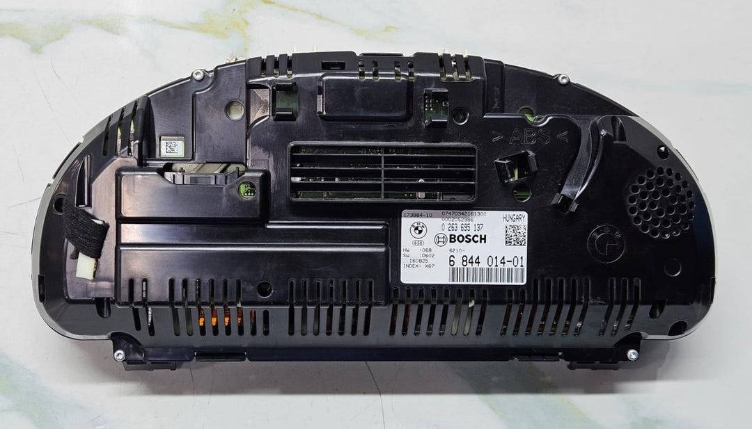 2010-2016 BMW 528i F10 F11 F06 F13 F15 X5 Speedometer Instrument Cluster 6844014