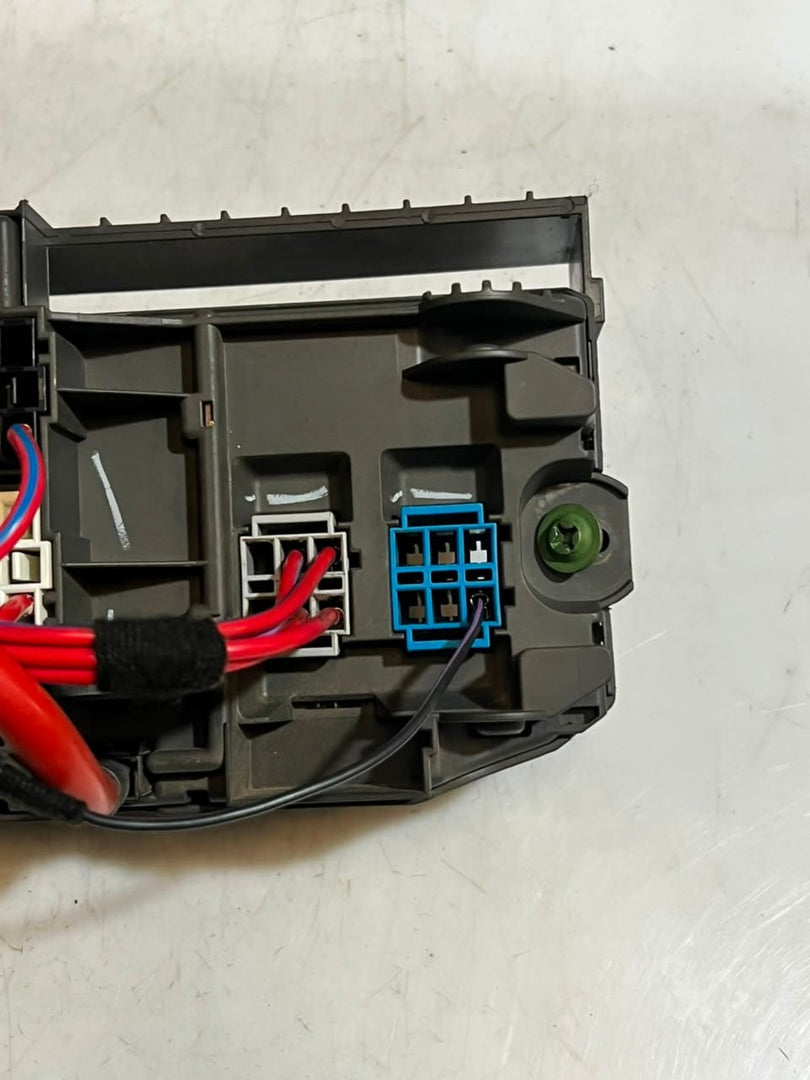 2007-2013 BMW X5 E70 and X6 E71 Power Distribution Fuse Box 9145115 OEM