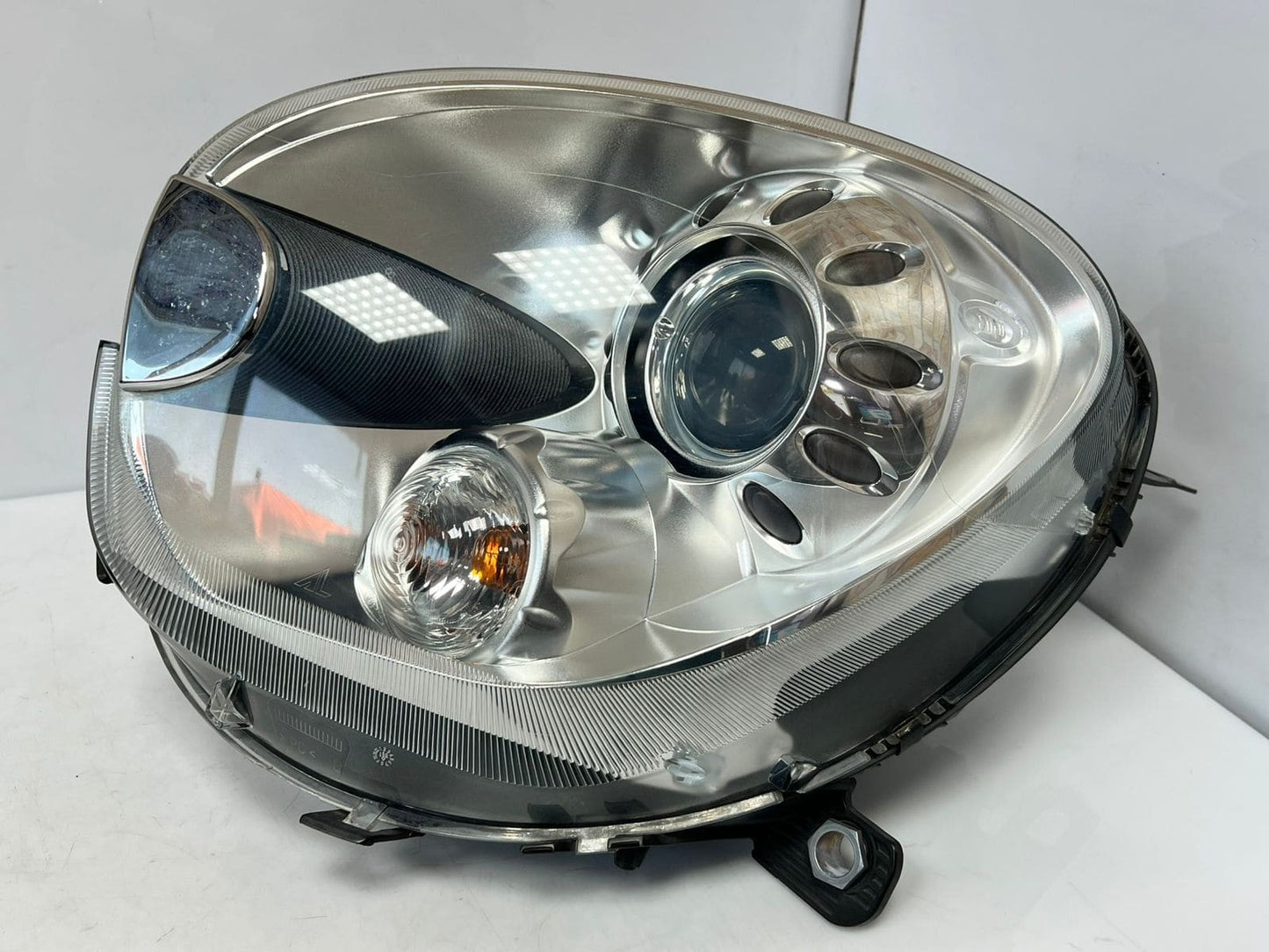 2011-16 Mini R60 R61 Cooper Countryman Bi-Xenon Headlight Assembly Left 9801043