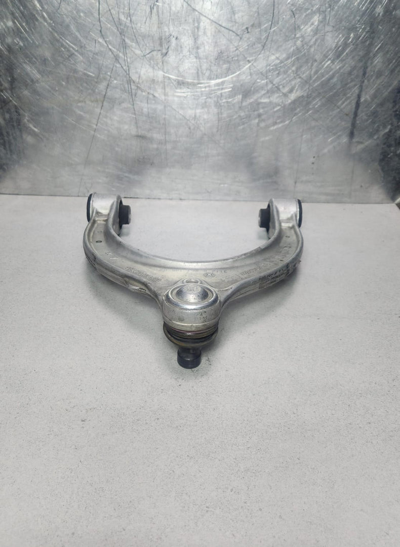 2018 BMW 540i Front Upper Control Arm 686118502 5 Series G30 G31