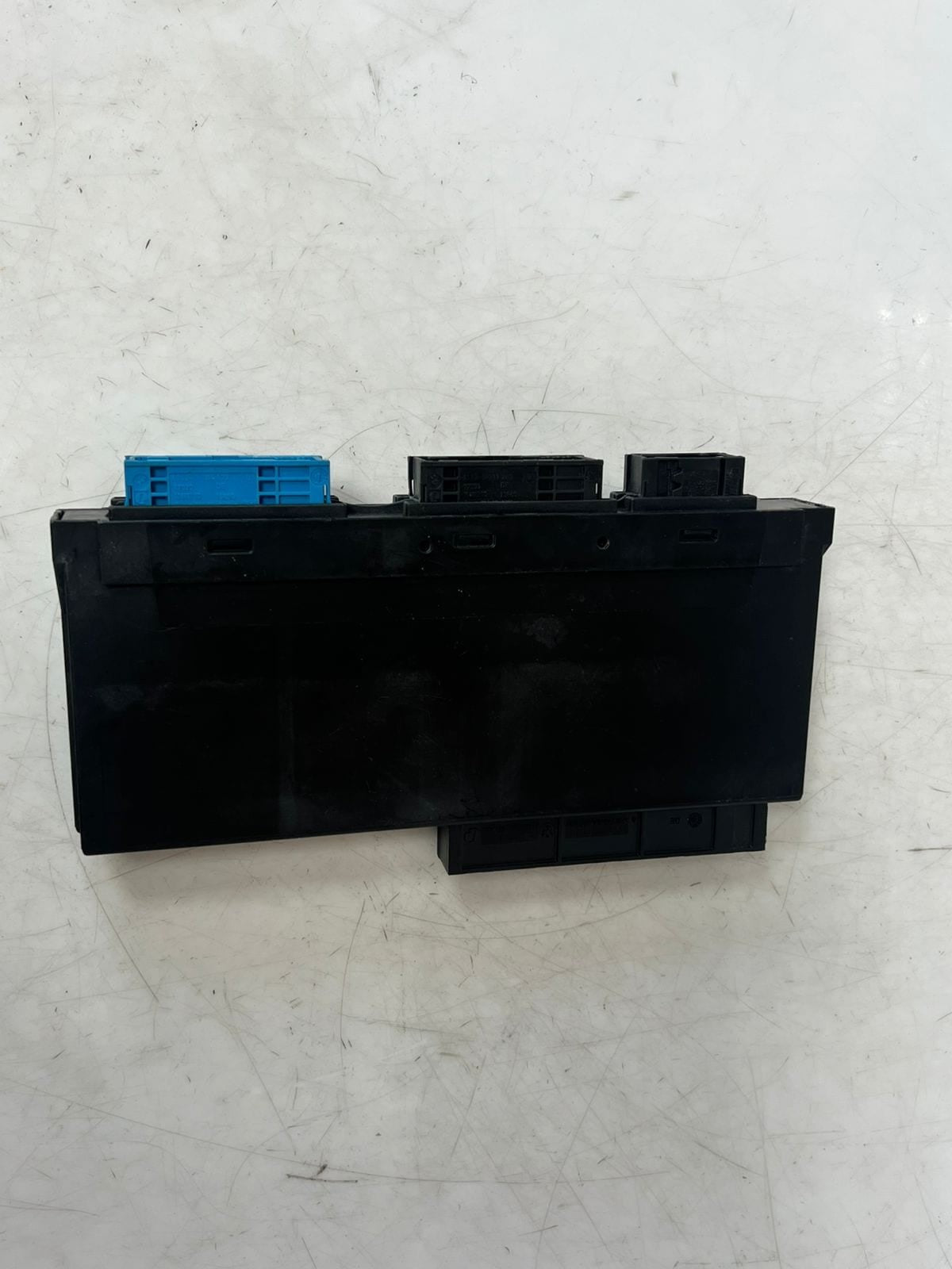 BMW 5, 3 Series F10 F11 E90 E91 E92 E93 Body Control Module BCM 9228491 OEM