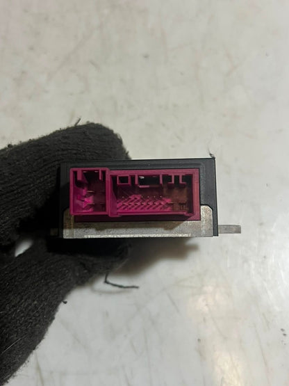 2016 BMW 1' 3' Z4 E60 E61 E70 E71 E89 E90 Fuel Pump Control Module 7229173 OEM 