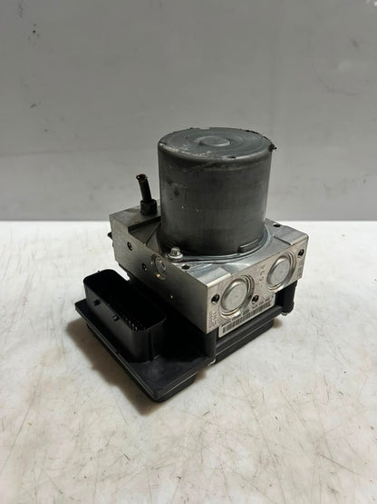 2010-2015 BMW X1 E84 ABS Hydraulic Brake Pump Control Module 6860214 OEM