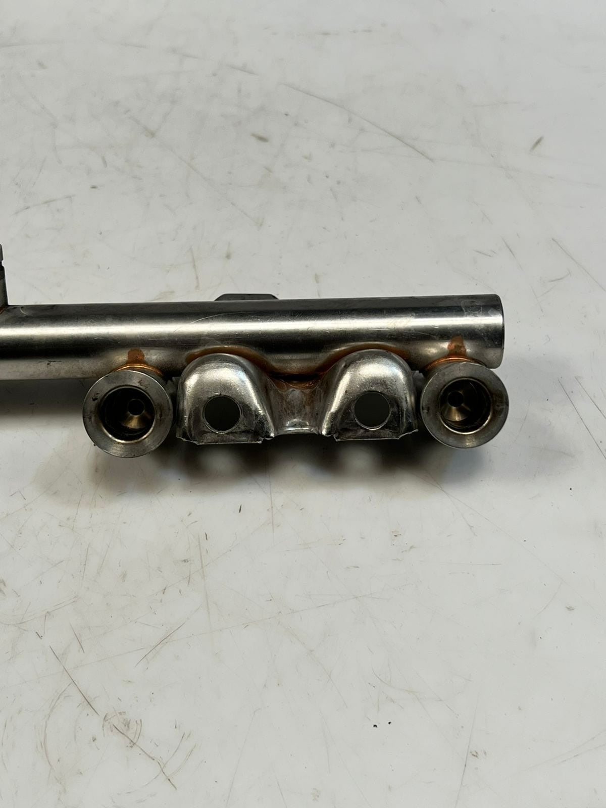BMW 1 Series F20 F21 Fuel Rail Injector Pipe 7592426 OEM