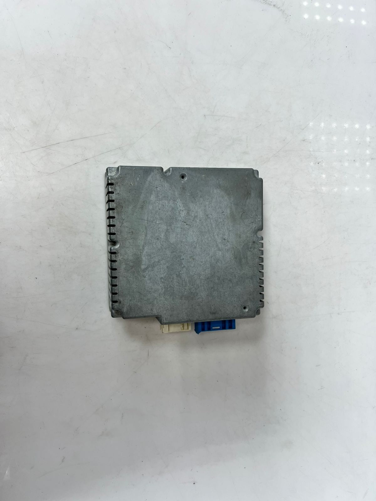 BMW 5 Series E60 E61 Video Control Module Analog Electronic unit LEAR 6944676