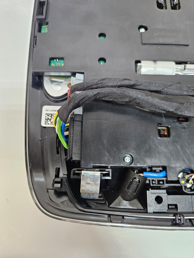 2023-2025 BMW X7 Roof Function Center Light 5B32498