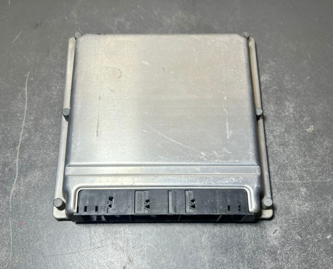 02-09 Mercedes W211 E-Class Engine Control Module Unit ECM ECU A112 1536679 OEM