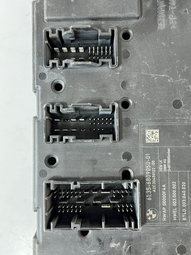BMW 1' 2' 3' 4' F20 F30 F31 F32 F34 F36 Body Control Module BCM 6809050 OEM