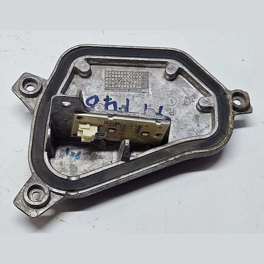 BMW X1 F48 F49 Headlight Daytime Running Light Control Module 90068145 OEM