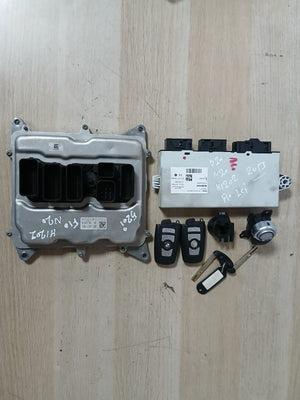 2011-2013 BMW F10 N20 520I Engine Control Unit SET DME+CAS4 CA+ 2KEYS 8617551