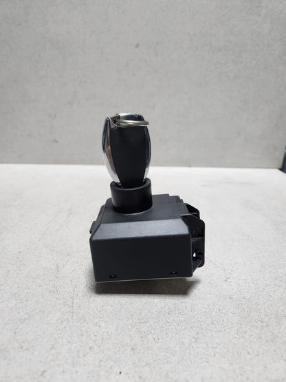 Mercedes-Benz GLA Ignition Switch A2469057503 GLA X156 W156