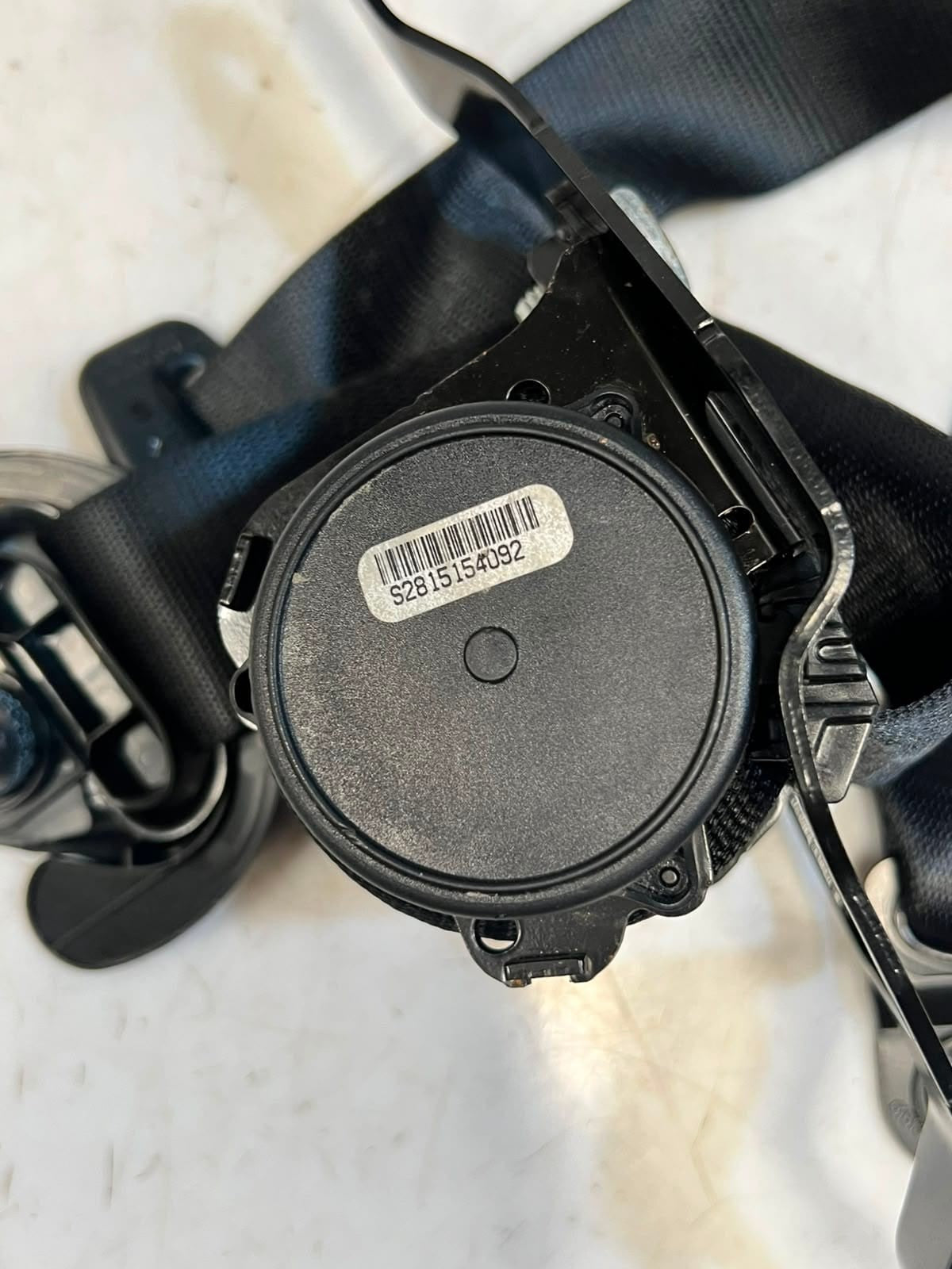 2013-2019 BMW X5 F15 Rear LEFT Seat Belt 623201300C OEM