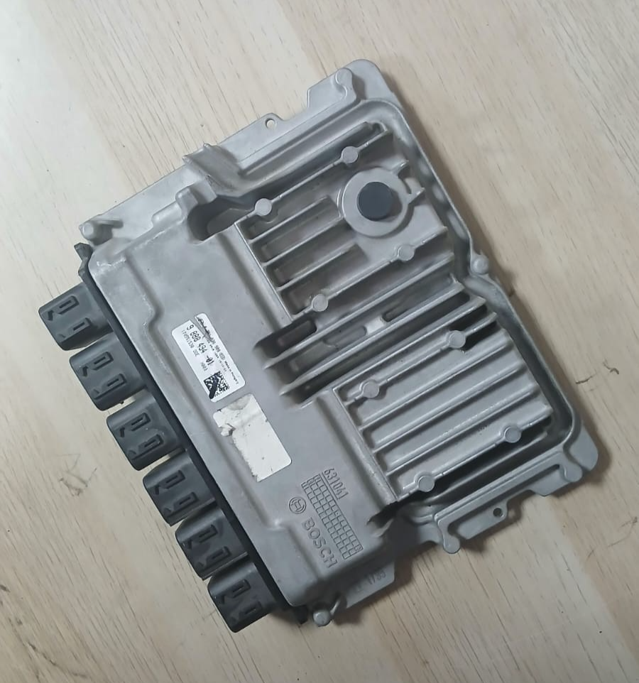 BMW 3 Series G20 G21 318d ECU Engine Control Unit B47D20B 9888494